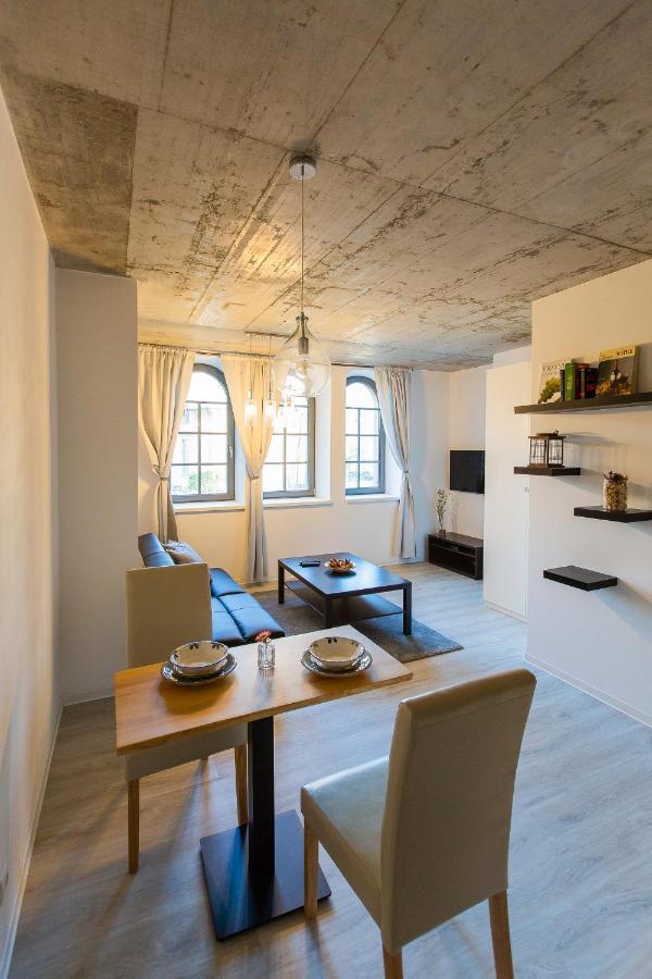 Exclusive Penzion Viva Residence Mladá Boleslav Buitenkant foto